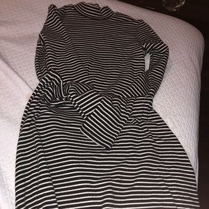 American Apparel nwot striped mock neck swing